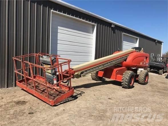 JLG 600S Teleszkópos emelők