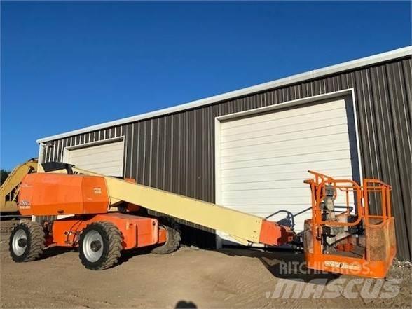 JLG 600S Teleszkópos emelők