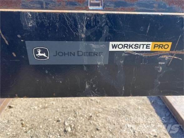 John Deere  Kanalak
