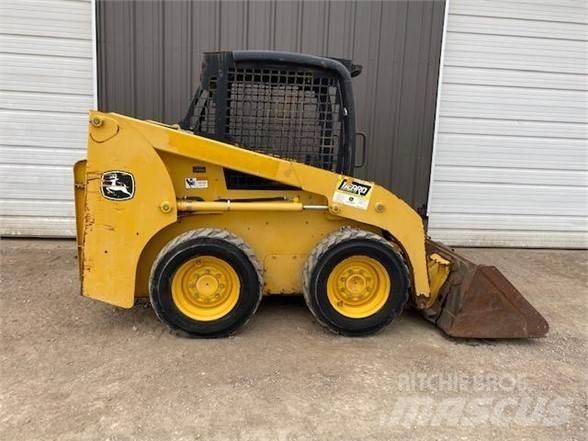 John Deere 315 Kompaktrakodók