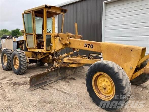 John Deere 570 Gréderek