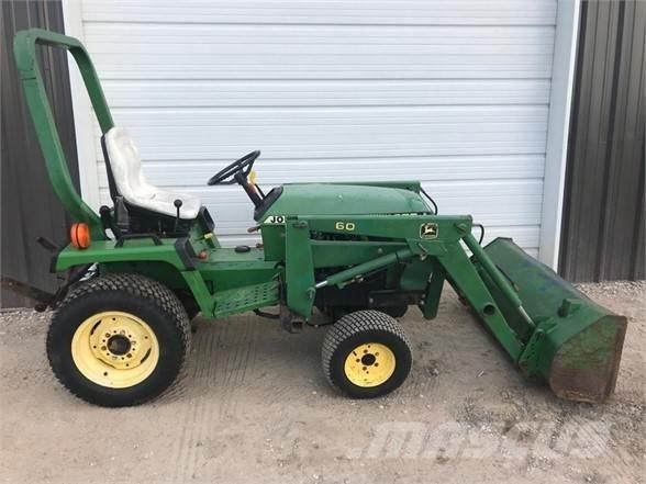 John Deere 655 Traktorok