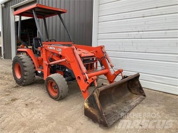 Kubota L35 Gumikerekes homlokrakodók
