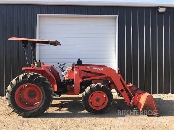 Kubota M4700 Traktorok