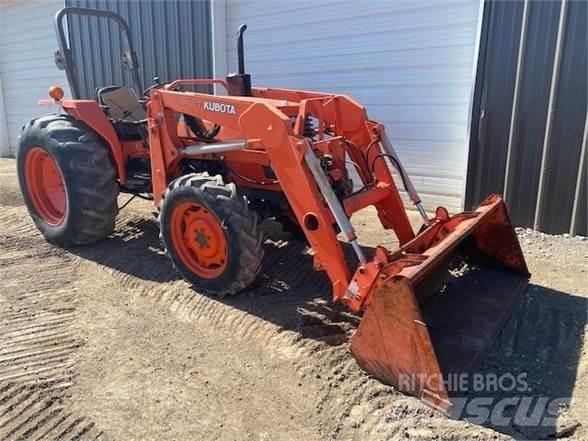 Kubota M4700 Traktorok