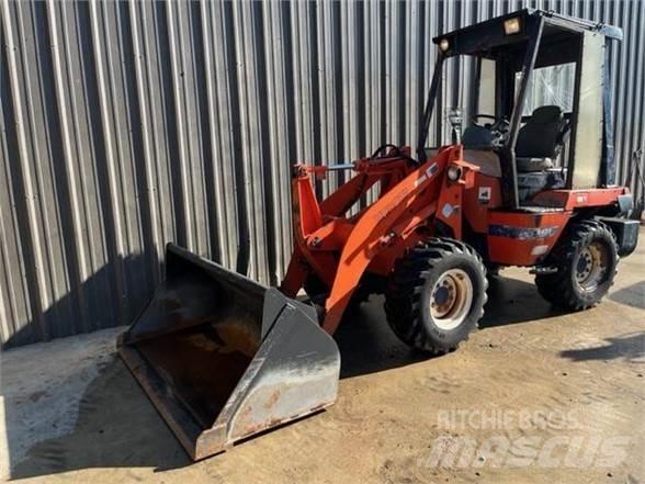 Kubota R420 Gumikerekes homlokrakodók