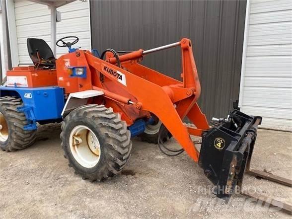Kubota R510 Gumikerekes homlokrakodók