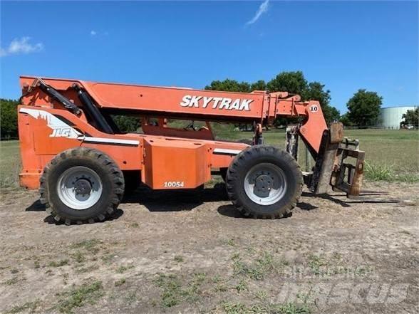 SkyTrak 10054 Teleszkópos rakodók