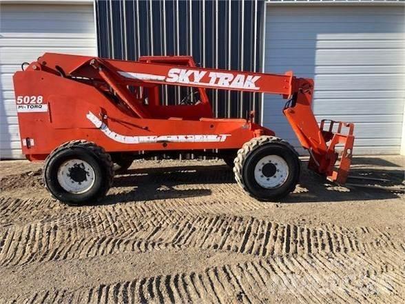 SkyTrak 5028 Teleszkópos rakodók