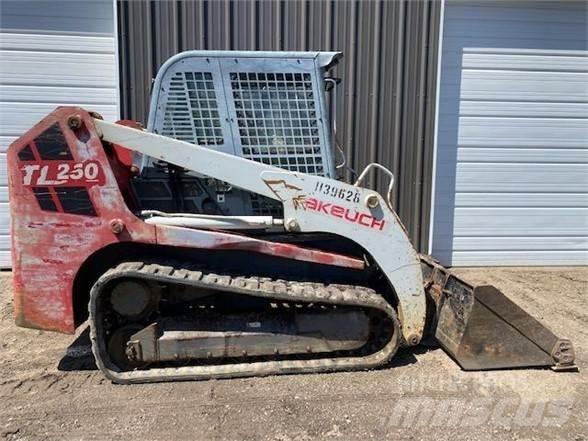 Takeuchi TL250 Kompaktrakodók