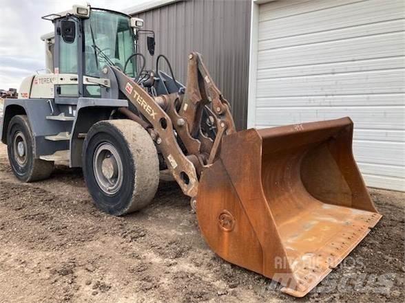 Terex TL210 Gumikerekes homlokrakodók