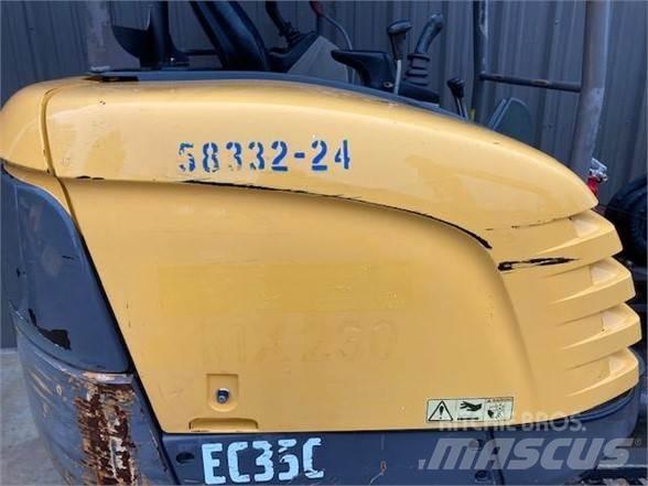 Volvo EC35C Mini kotrók < 7t