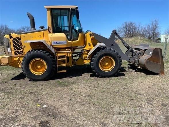 Volvo L60F Gumikerekes homlokrakodók