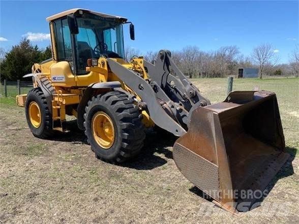 Volvo L60F Gumikerekes homlokrakodók