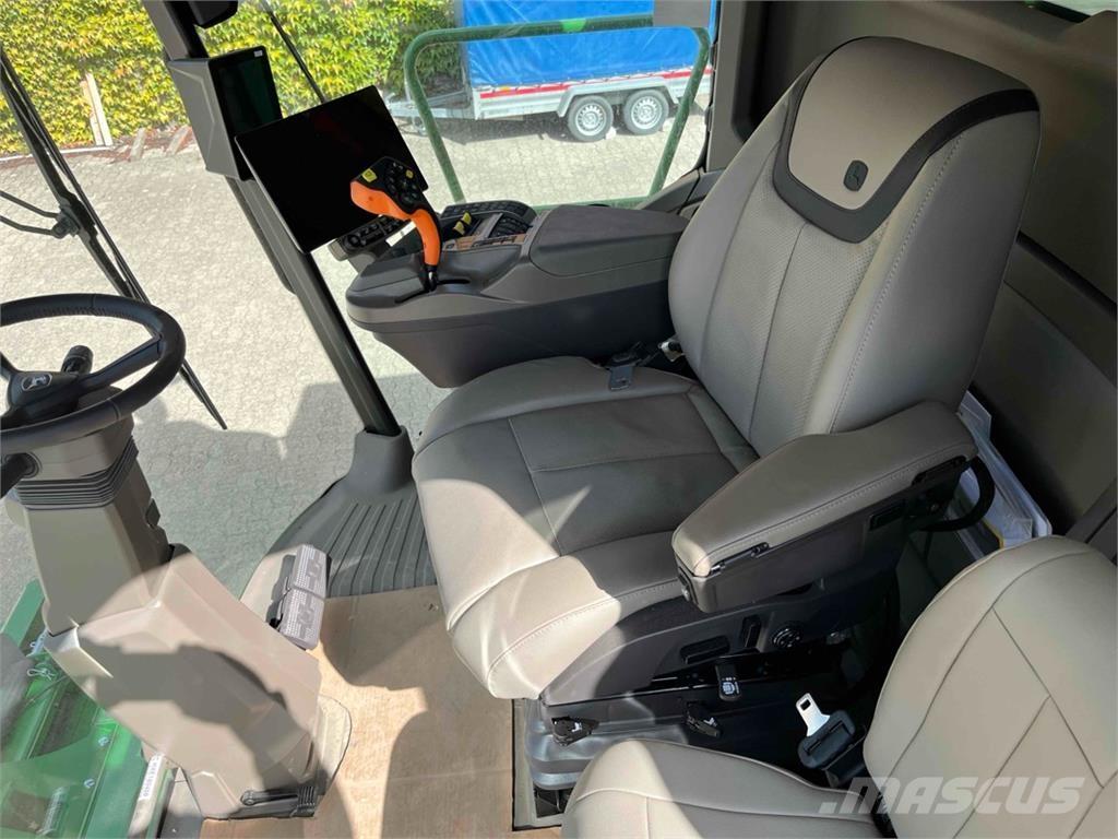 John Deere T5 600 Kombájnok