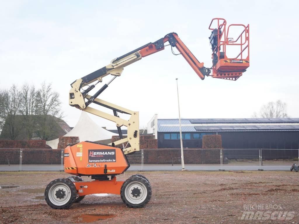 JLG 340 AJ Karos emelők