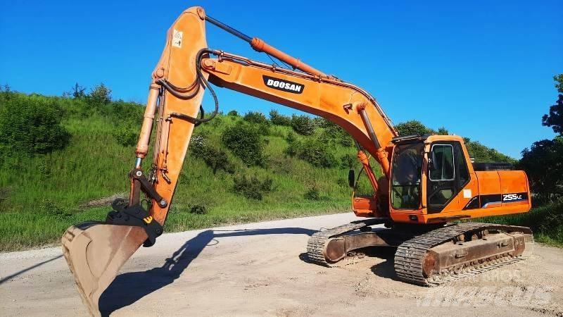 Daewoo S255 LC Lánctalpas kotrók