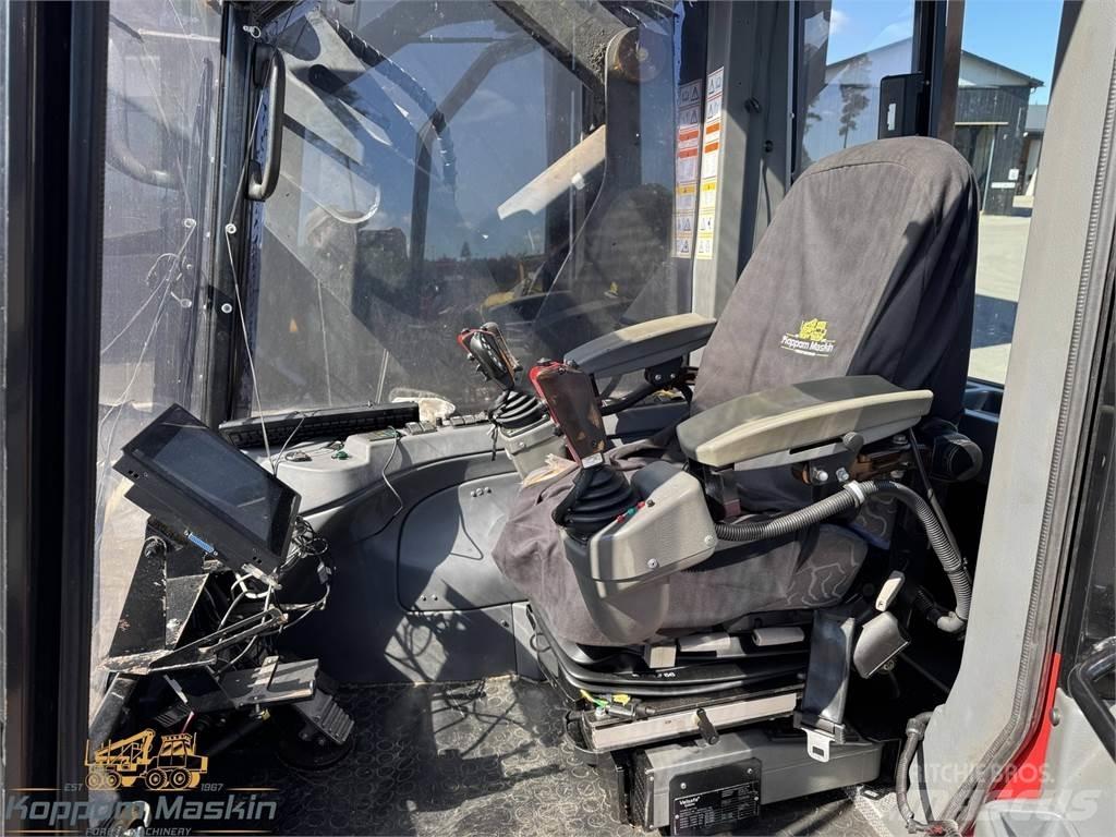 Valmet 911.3 Betakarítók