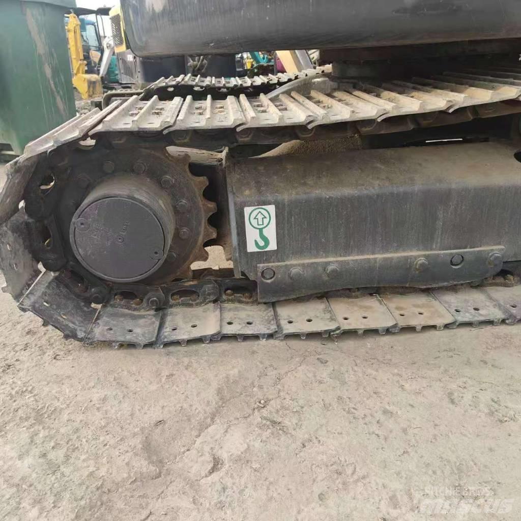 Komatsu PC 55 Mini kotrók < 7t