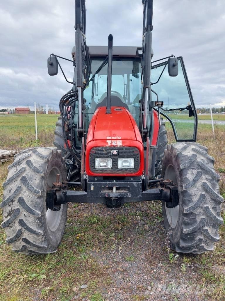 Massey Ferguson 4255 Traktorok