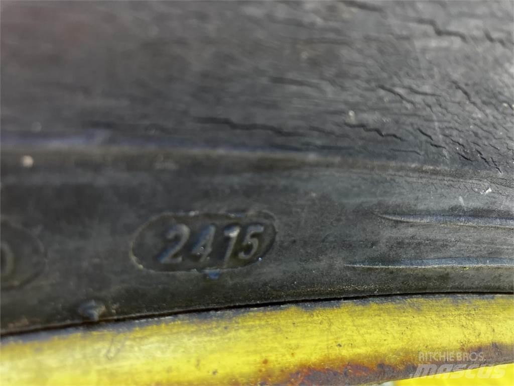 Petlas 520/85R46 Gumiabroncsok, kerekek és felnik