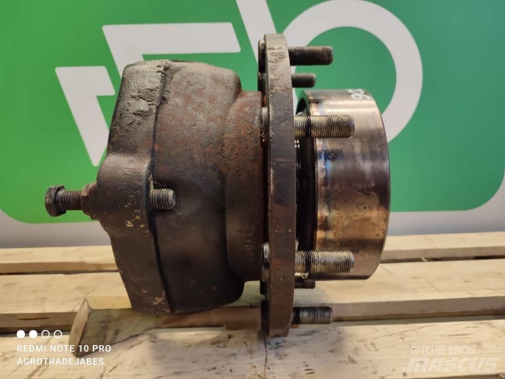 Kramer 750 hub Tengelyek