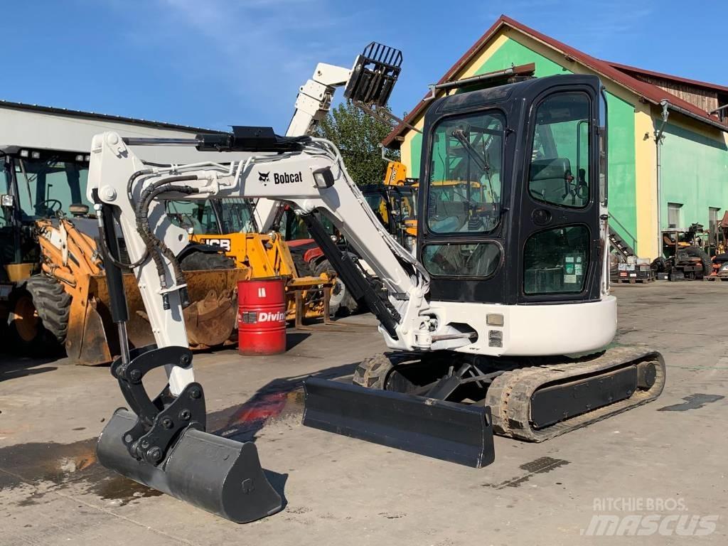 Bobcat 425 Mini kotrók < 7t