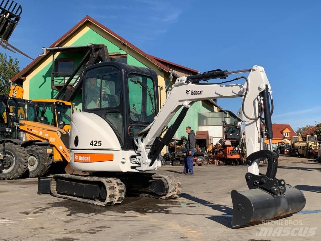 Bobcat 425 Mini kotrók < 7t