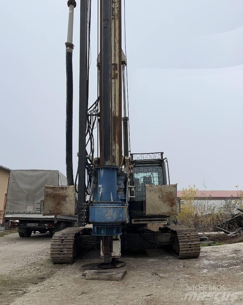 Tescar CF6 Cölöpfúró tornyok