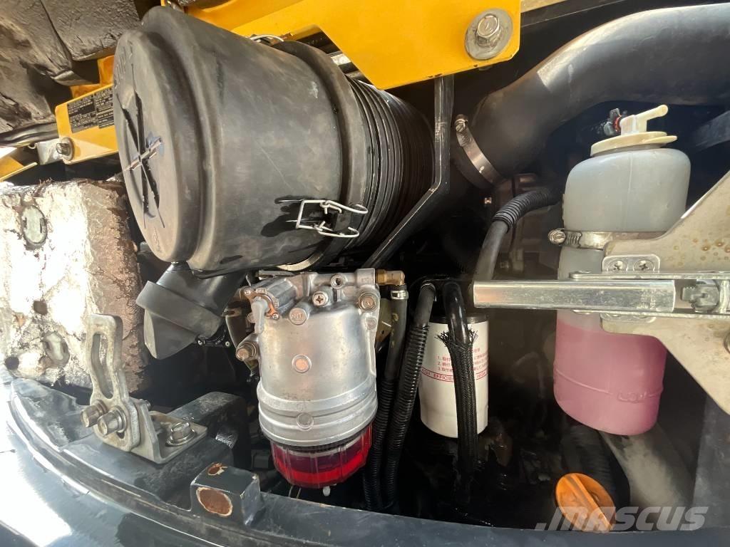 Yanmar SV 100 - 2A - 2PB Közepes (midi) kotrók 7 t - 12 t