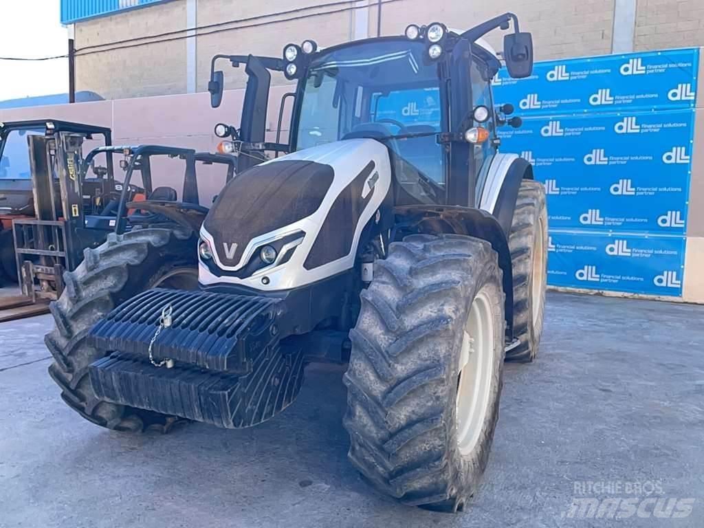 Valtra G115 Traktorok