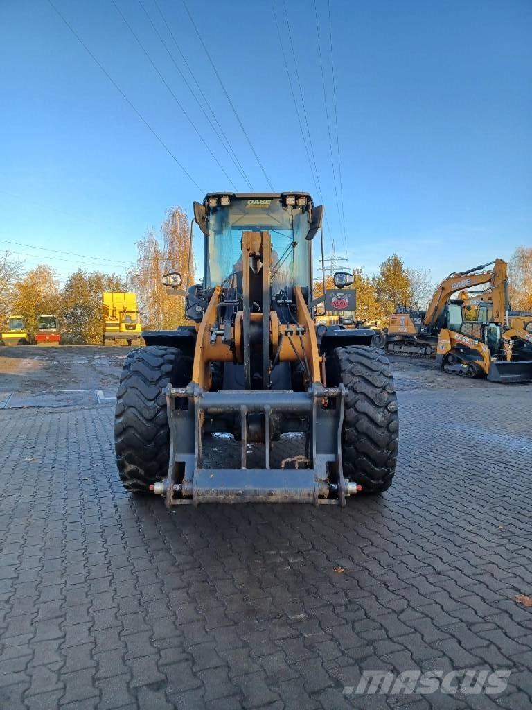 CASE 721 G Evolution Gumikerekes homlokrakodók