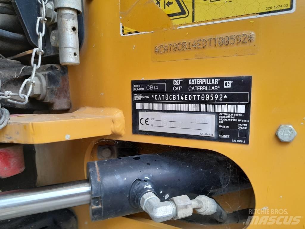 CAT CB 14 Ikerdobos hengerek
