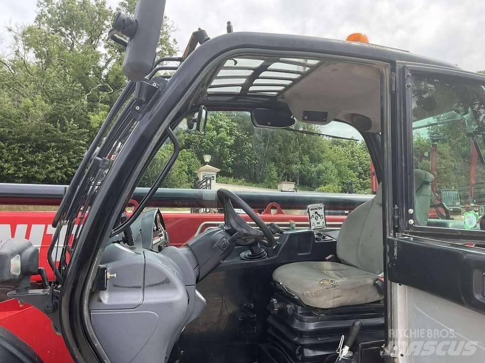 Manitou 1033 Teleszkópos rakodók