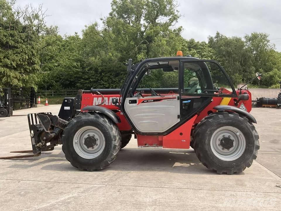 Manitou 1033 Teleszkópos rakodók