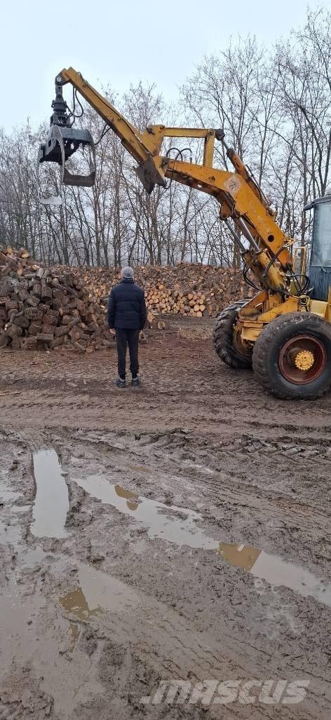 UN Forklift 45.2 Fakitermelő-kihordók