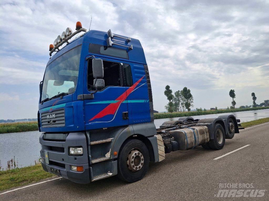 MAN TGA 26.390 6X2 Fülkés alváz
