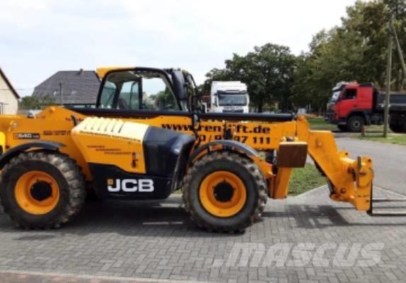 JCB 540-140 Teleszkópos rakodók