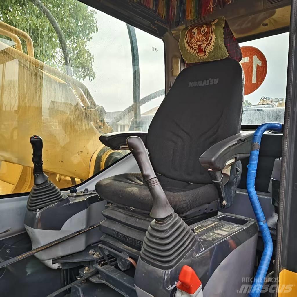 Komatsu PC 400-7 Lánctalpas kotrók