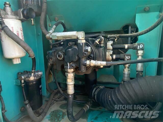 Kobelco SK 130 Közepes (midi) kotrók 7 t - 12 t