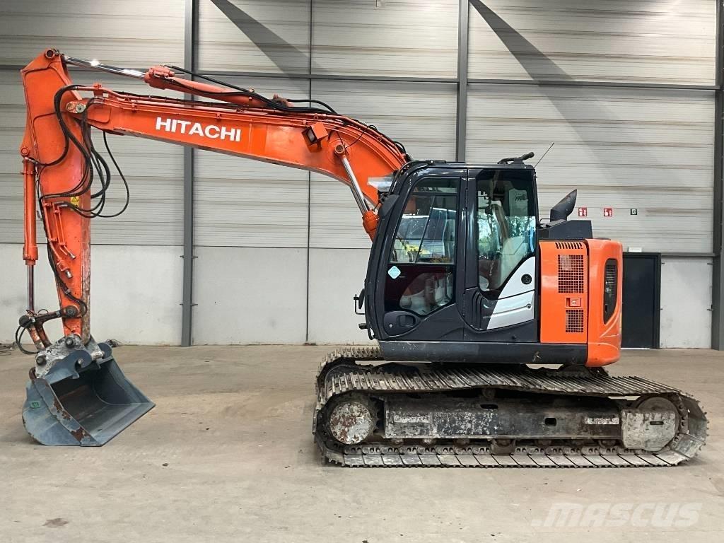 Hitachi ZX 135 US-6 Lánctalpas kotrók