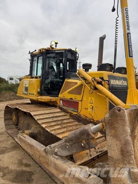 Komatsu D 65 PX-17 lánctalpas dózerek