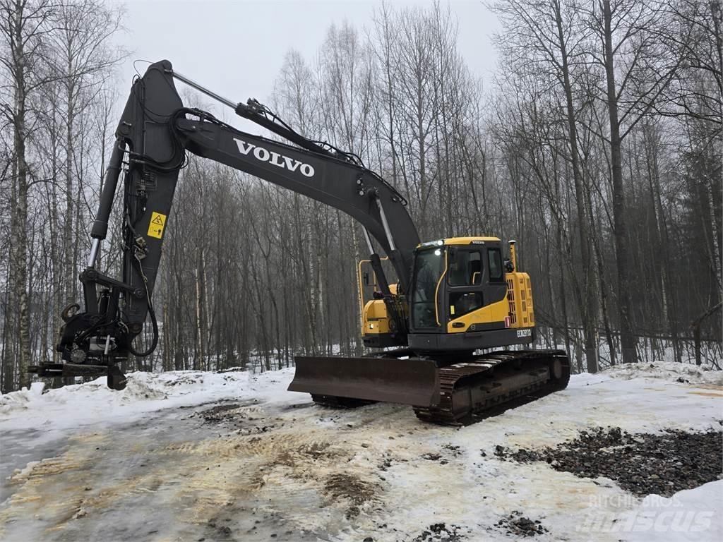 Volvo ECR235DL Lánctalpas kotrók