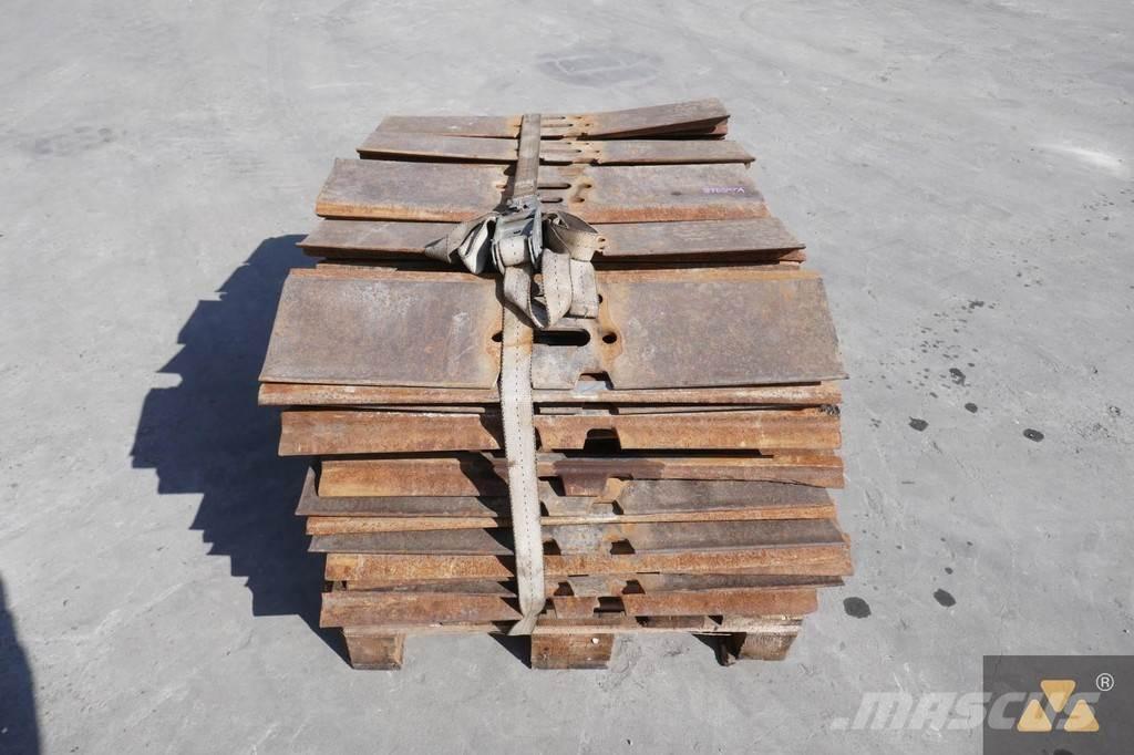 CAT 325 Trackshoes Gumiabroncsok, kerekek és felnik