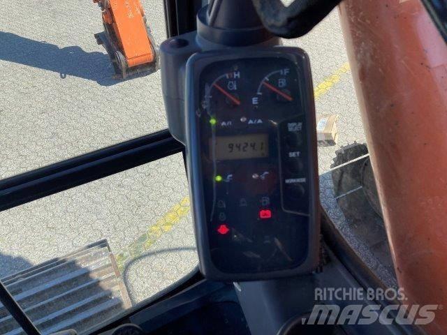 Hitachi ZX225USRLC Lánctalpas kotrók