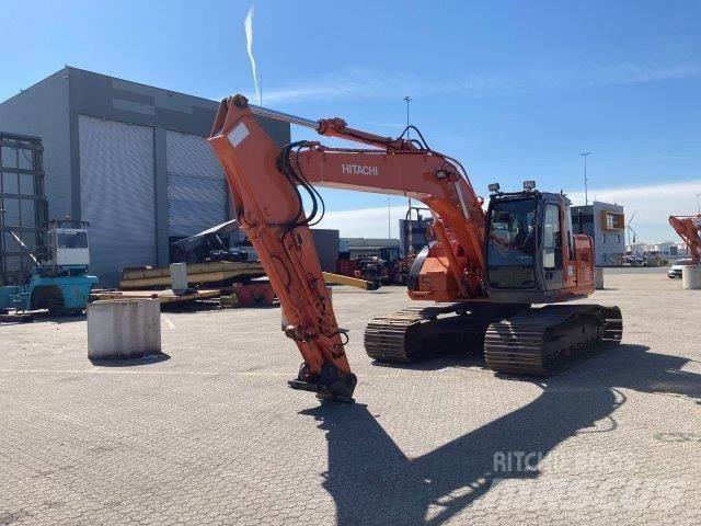 Hitachi ZX225USRLC Lánctalpas kotrók