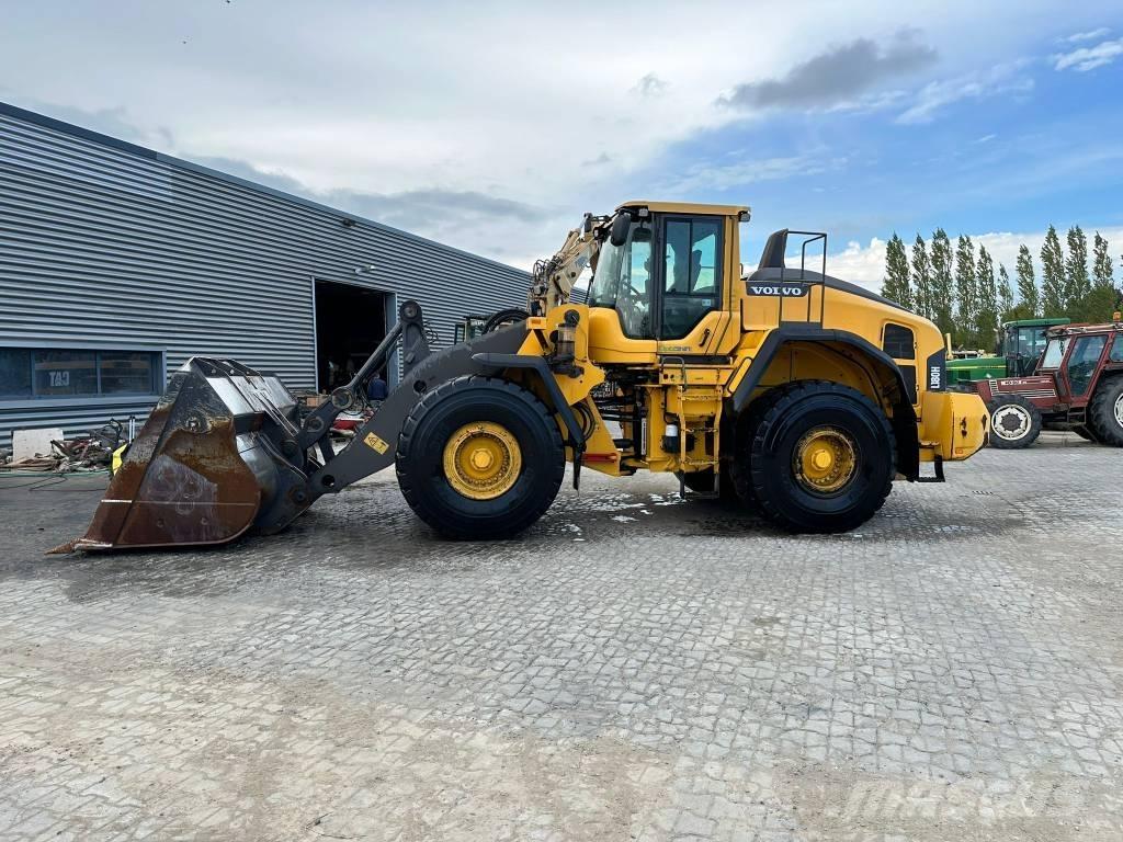 Volvo L180H Gumikerekes homlokrakodók