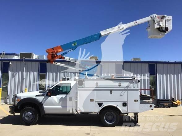 Altec AT37G Teherautóra szerelt emelők és állványok