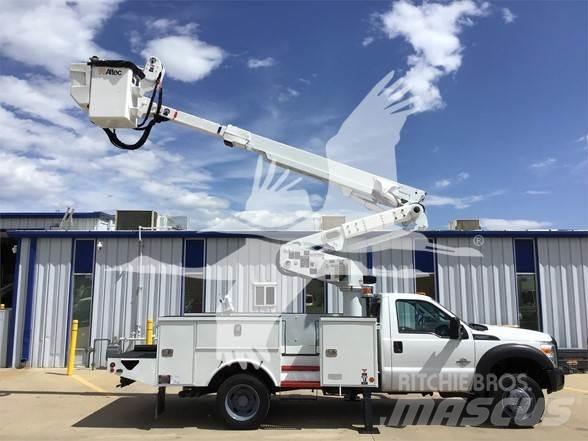Altec AT40M Teherautóra szerelt emelők és állványok