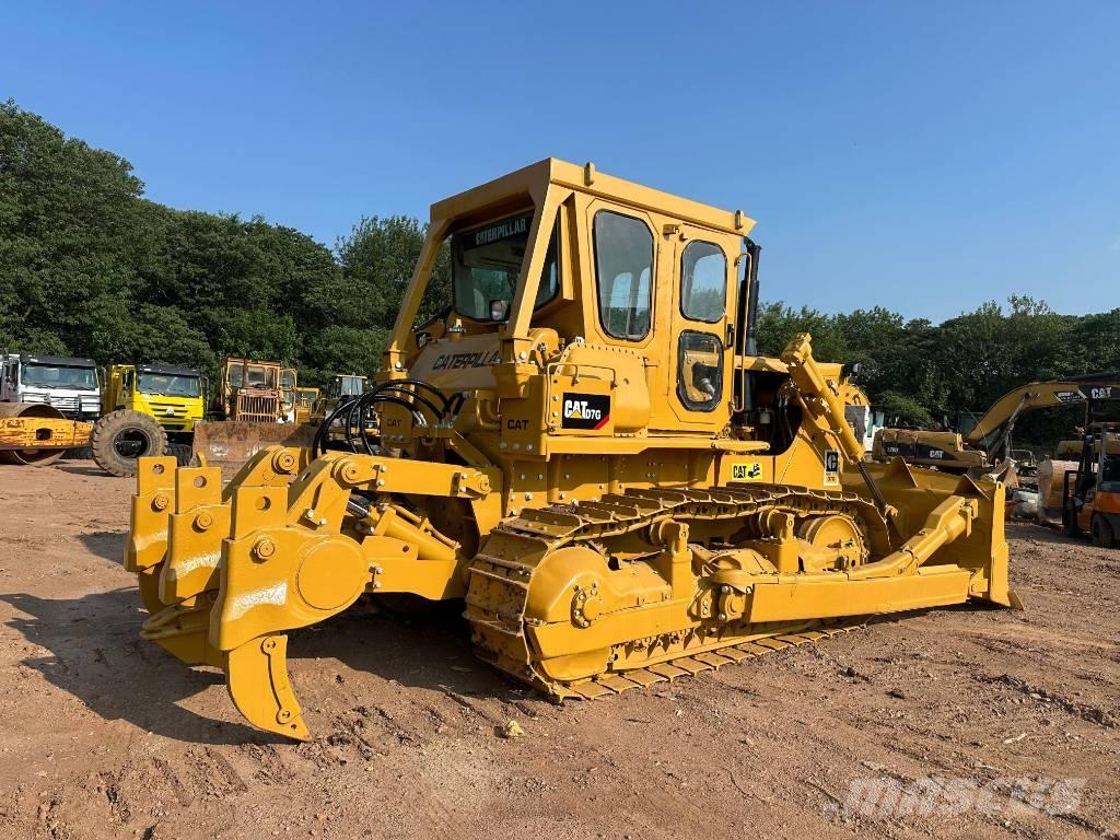 CAT D 7 G lánctalpas dózerek